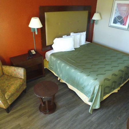 Cross Road Motel Trenton Εξωτερικό φωτογραφία